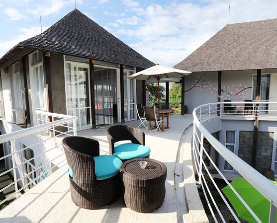 Villa 2